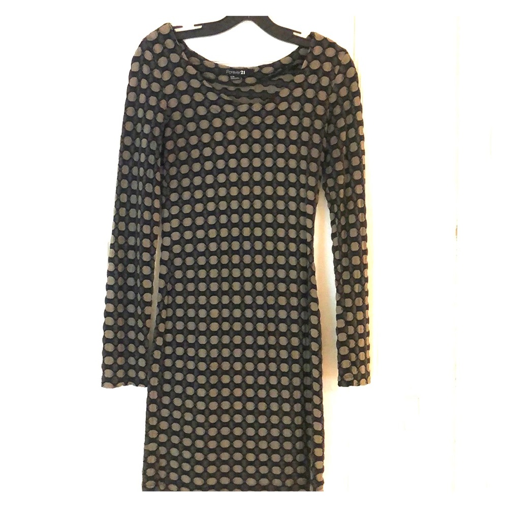 Stretch fitted long sleeve dress